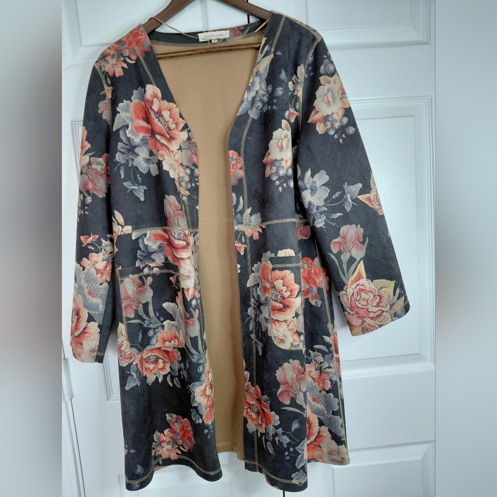 Solitaire Elegant Tan Cardigan . Stretch. New Without Tags. Size L